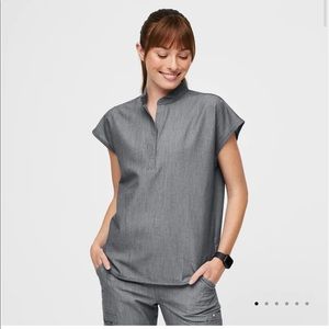 Figs medium graphite Rafaela top
